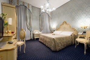 Couette en duvet d'oie, minibar, coffres-forts dans les chambres
