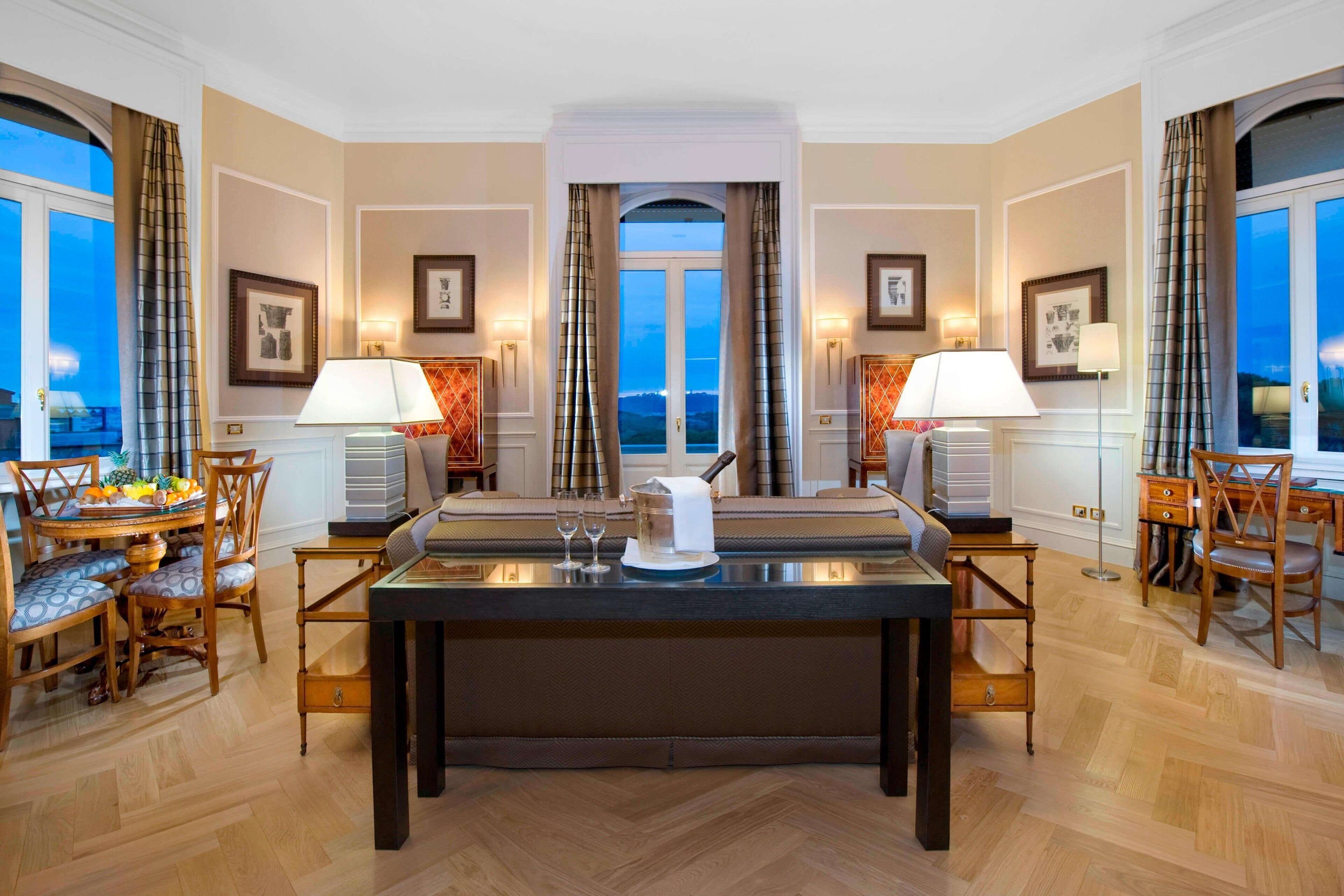 1 bedroom, down duvets, minibar, in-room safe