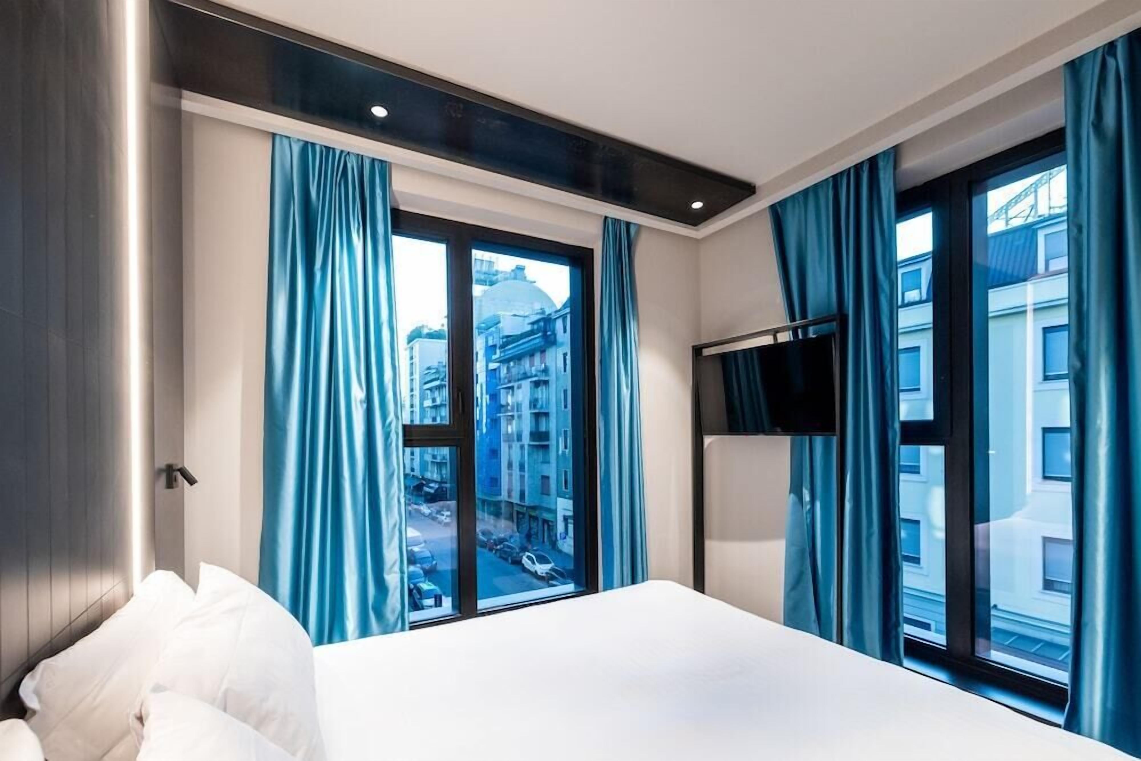 1 yatak odası, minibar, odada kasa, masa 