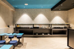 Daily buffet breakfast (EUR 20 per person)