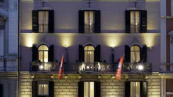 Front of property – evening/night