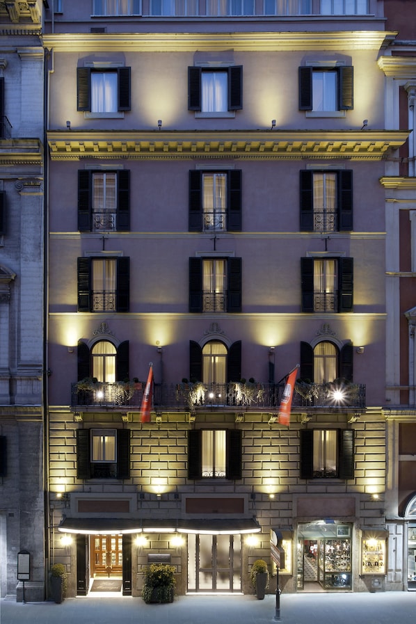 Front of property - evening/night