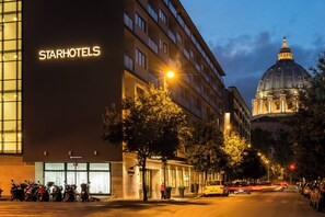 Exterior - Starhotels Michelangelo (Rome)