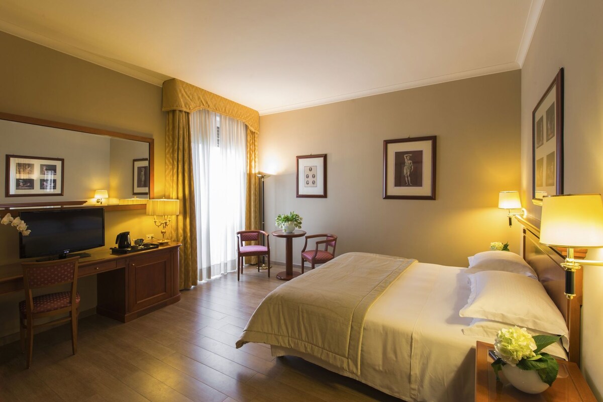 Biancheria da letto di alta qualità, minibar, una cassaforte in camera