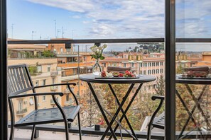 Chambre Deluxe Double ou avec lits jumeaux, balcon | Balcon