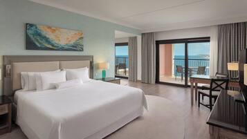 Junior Suite, 1 King Bed with Sofa bed, Sea View | Premium bedding, minibar, in-room safe, desk