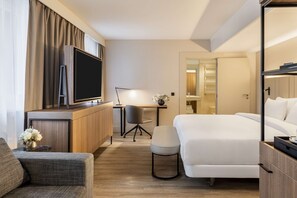 Suíte júnior (Extra Large) | 1 quarto, frigobar, cofres nos quartos, escrivaninha