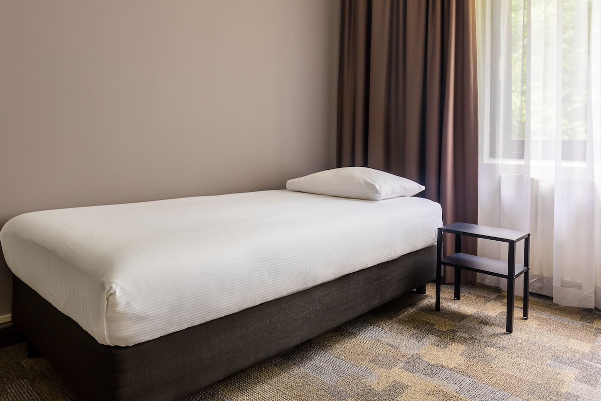 In-room safe, desk, laptop workspace, iron/ironing board