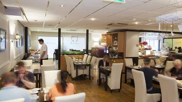 Daily buffet breakfast (EUR 8.95 per person)