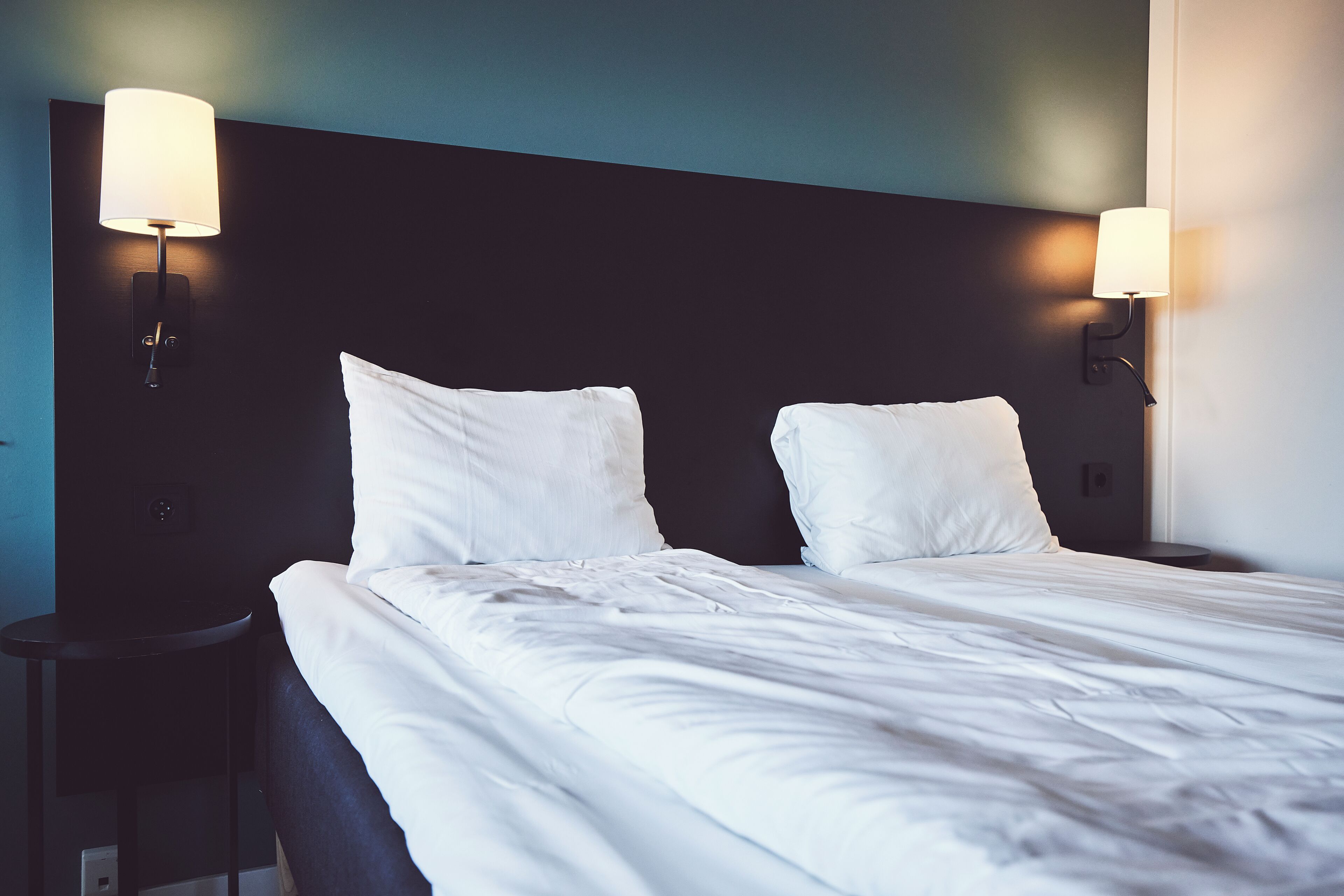 superior room | pillow-top beds, bed sheets