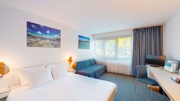 Desk, blackout drapes, free cribs/infant beds, free WiFi