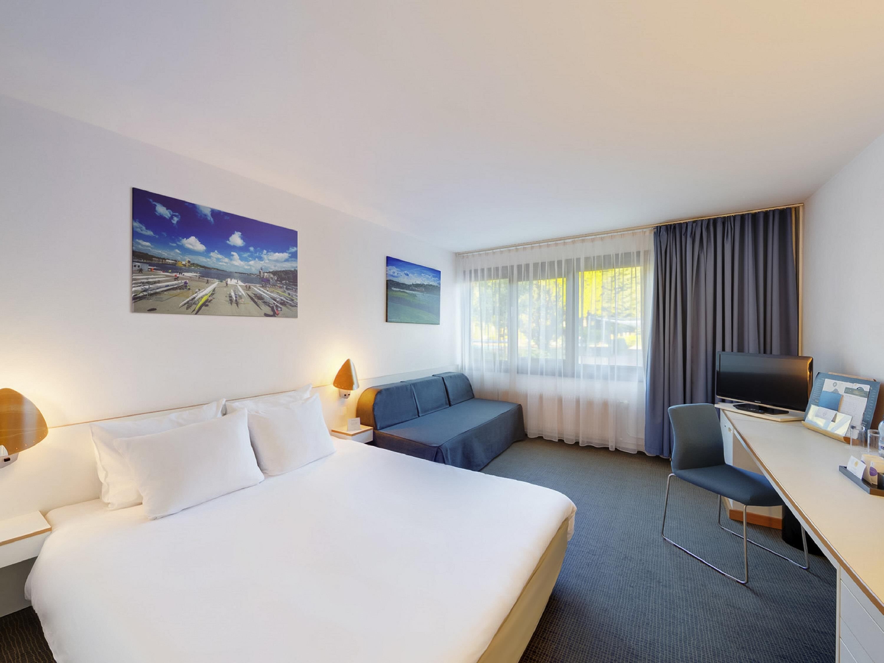 Desk, blackout drapes, free cribs/infant beds, free WiFi