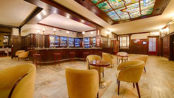酒吧(店内)