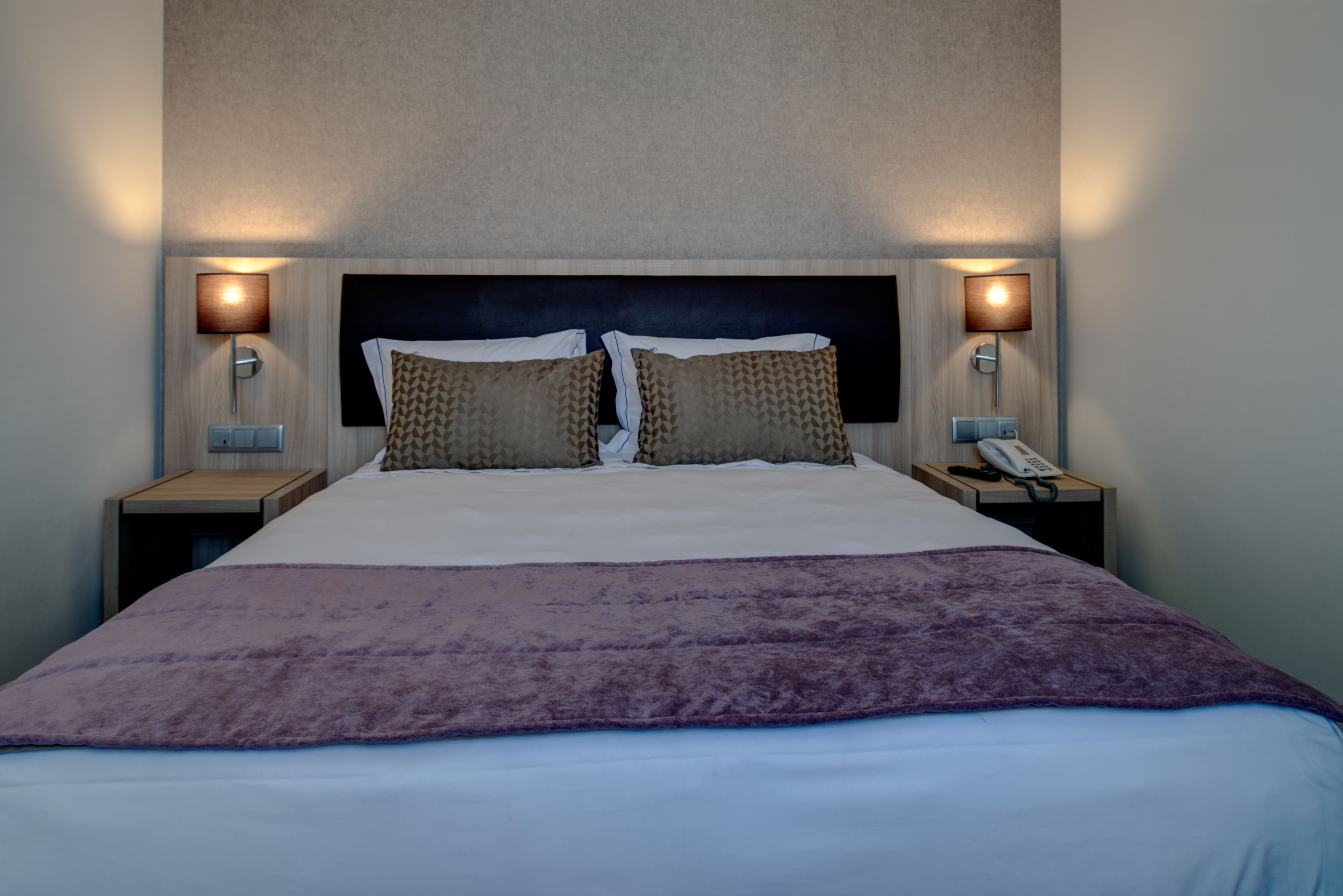 Executive Single Room | In-room safe, desk, blackout drapes, soundproofing