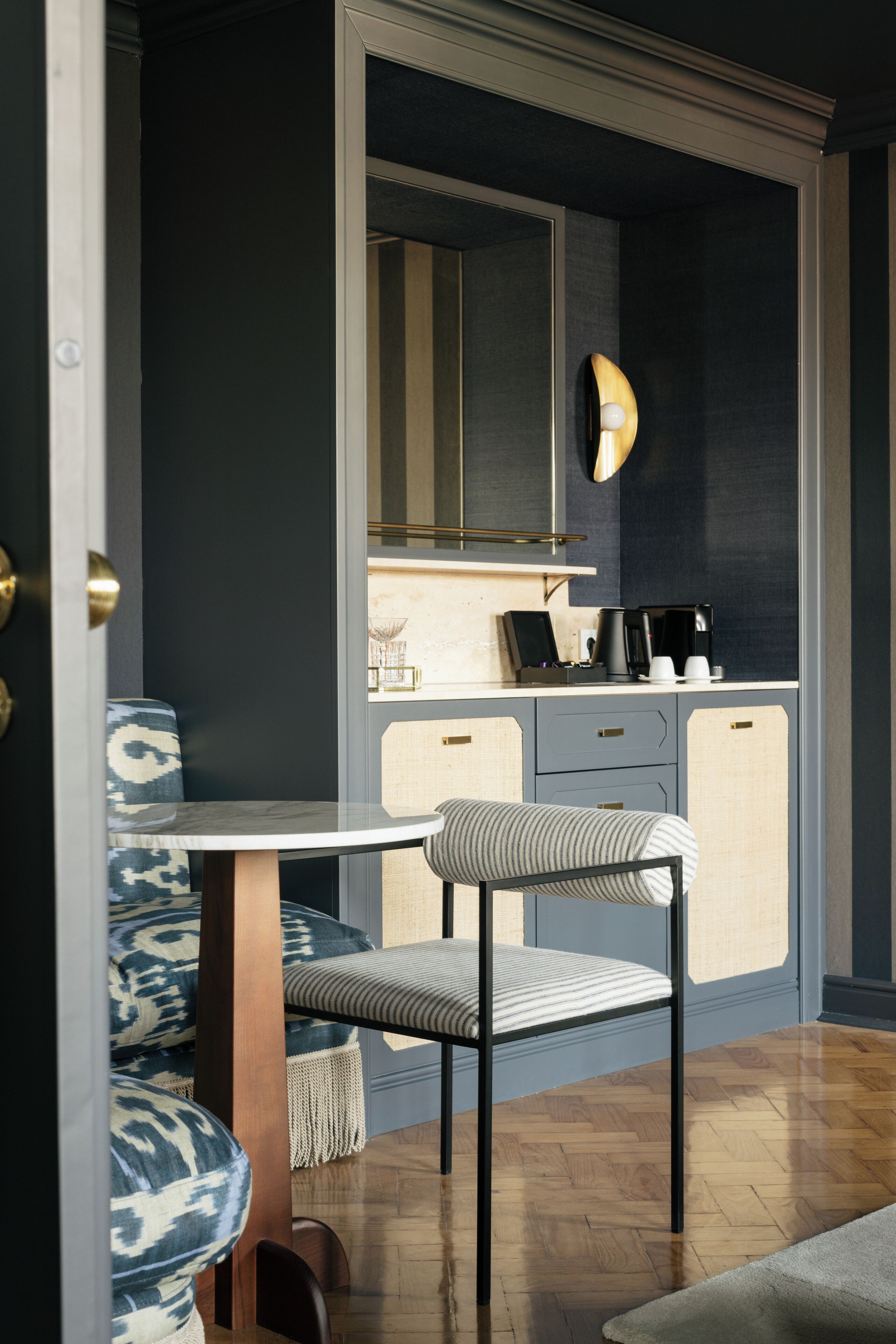 premium suite | 1 bedroom, hypo-allergenic bedding, in-room safe, blackout curtains