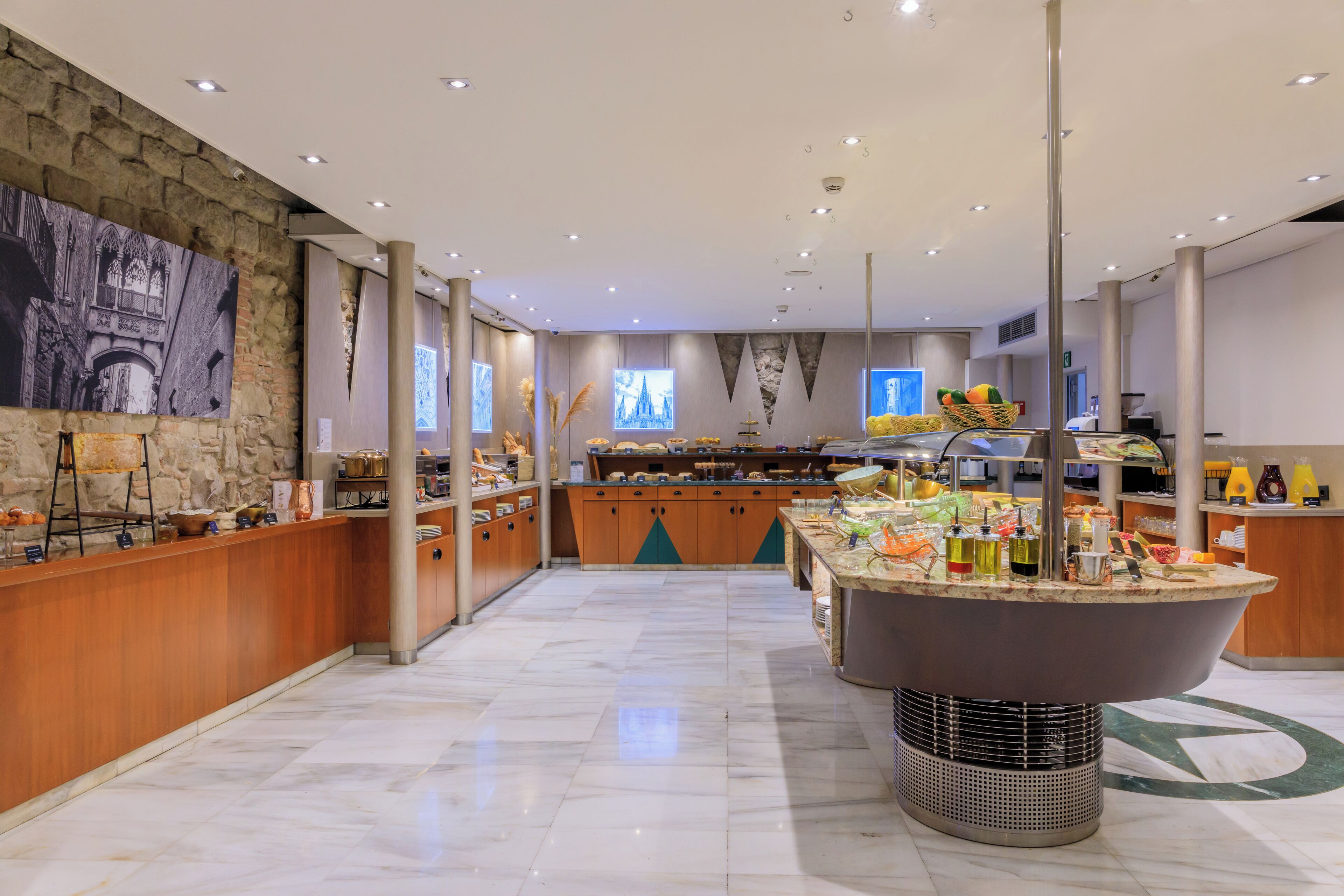 daily buffet breakfast (eur 16 per person)