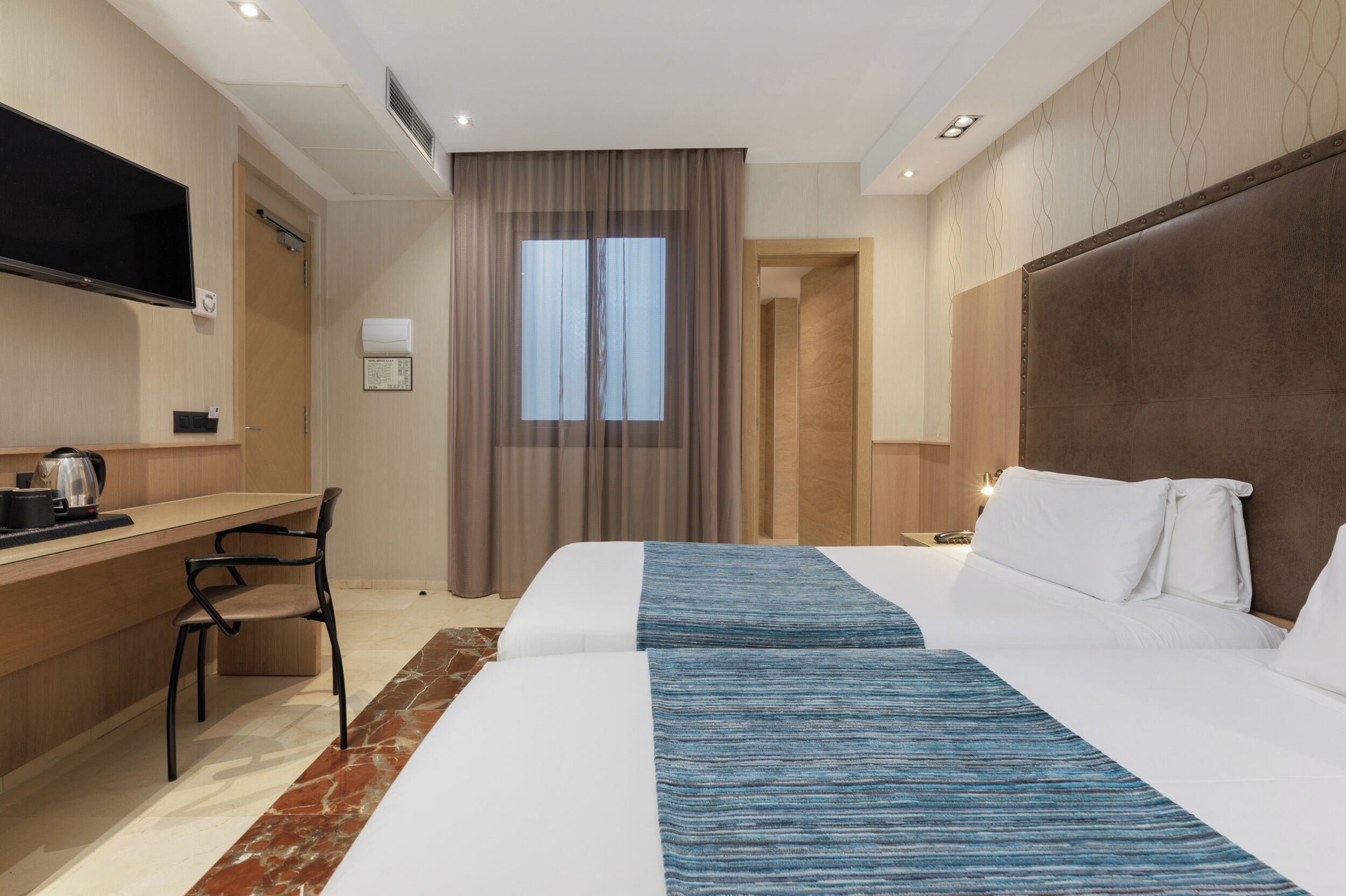 1 bedroom, down duvets, minibar, in-room safe