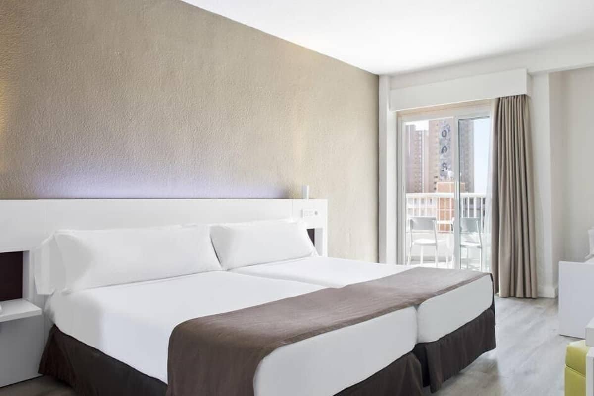 Desk, WiFi (free), bed sheets