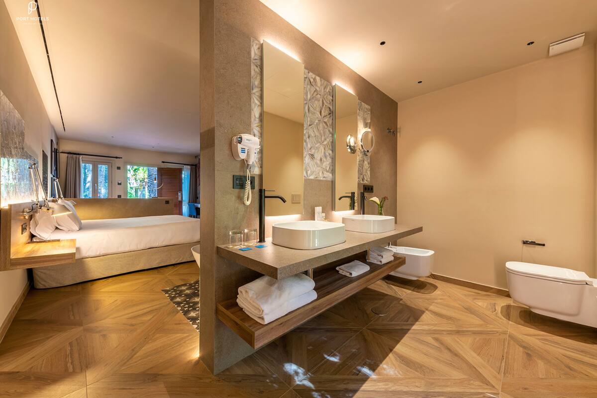 free toiletries, hair dryer, towels