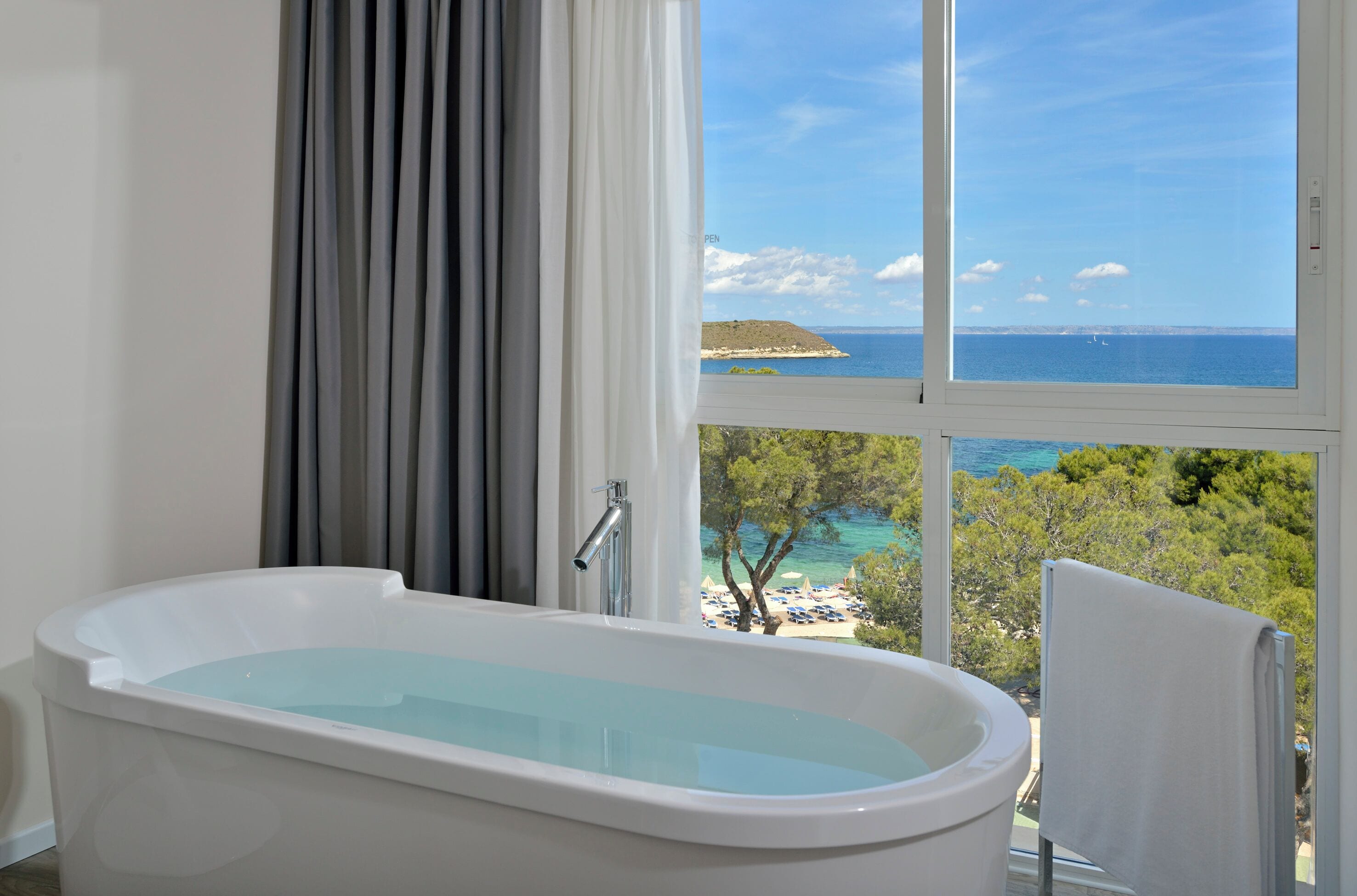 Photo - Meliá South Beach