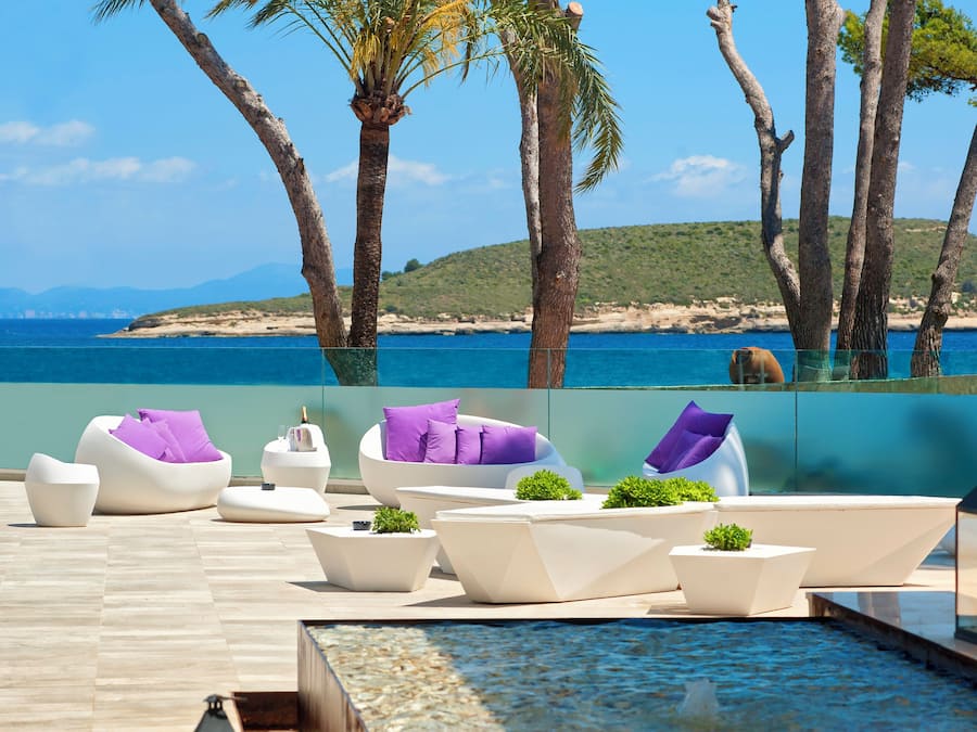 Innenpool, 5 Außenpools, Cabañas (gegen Gebühr), Sonnenschirme