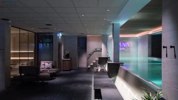 Un sauna, tratamientos corporales, masajes suecos, masajes prenatales