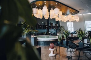 Couples treatment rooms, sauna, hot tub, body treatments