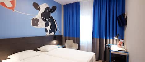 Standard Single Room, 1 Twin Bed | In-room safe, desk, blackout drapes, soundproofing