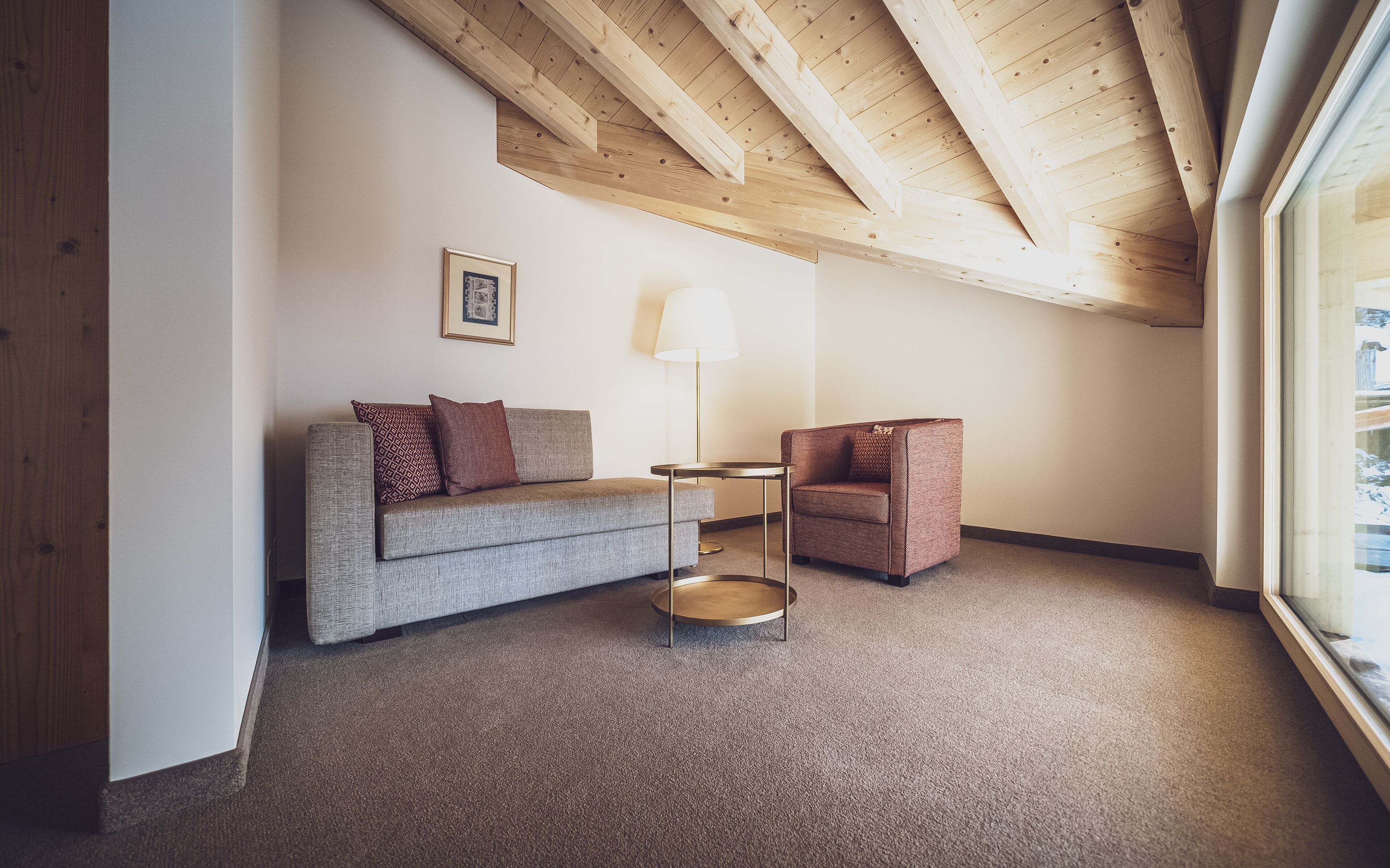 senior suite | premium bedding, minibar, in-room safe, desk