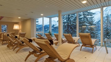 Sauna, steam room, body treatments, hydrotherapy, aromatherapy