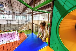 Children’s play area – indoor