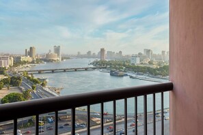 Deluxe Room, 2 Single Beds (Nile View) | Exterior