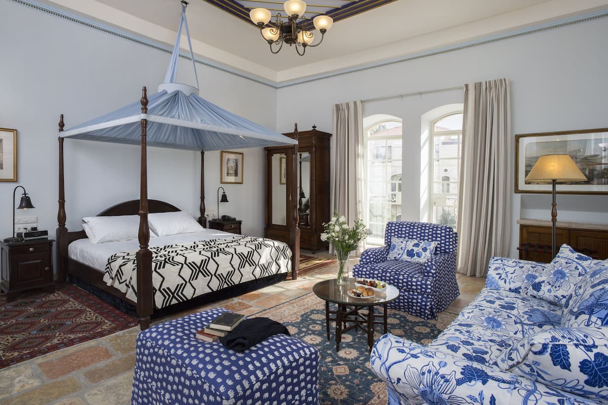 Suite | Premium bedding, minibar, in-room safe, desk