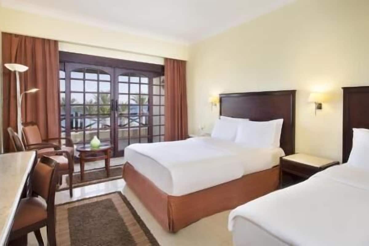 Minibar, in-room safe, blackout drapes, iron/ironing board