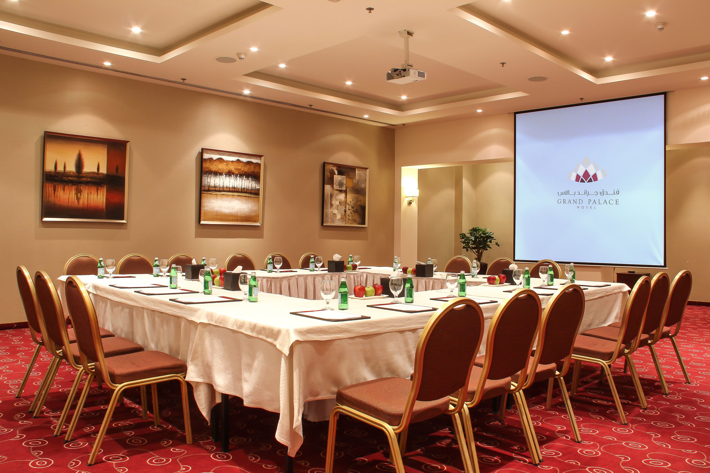 Photo - Grand Palace Hotel