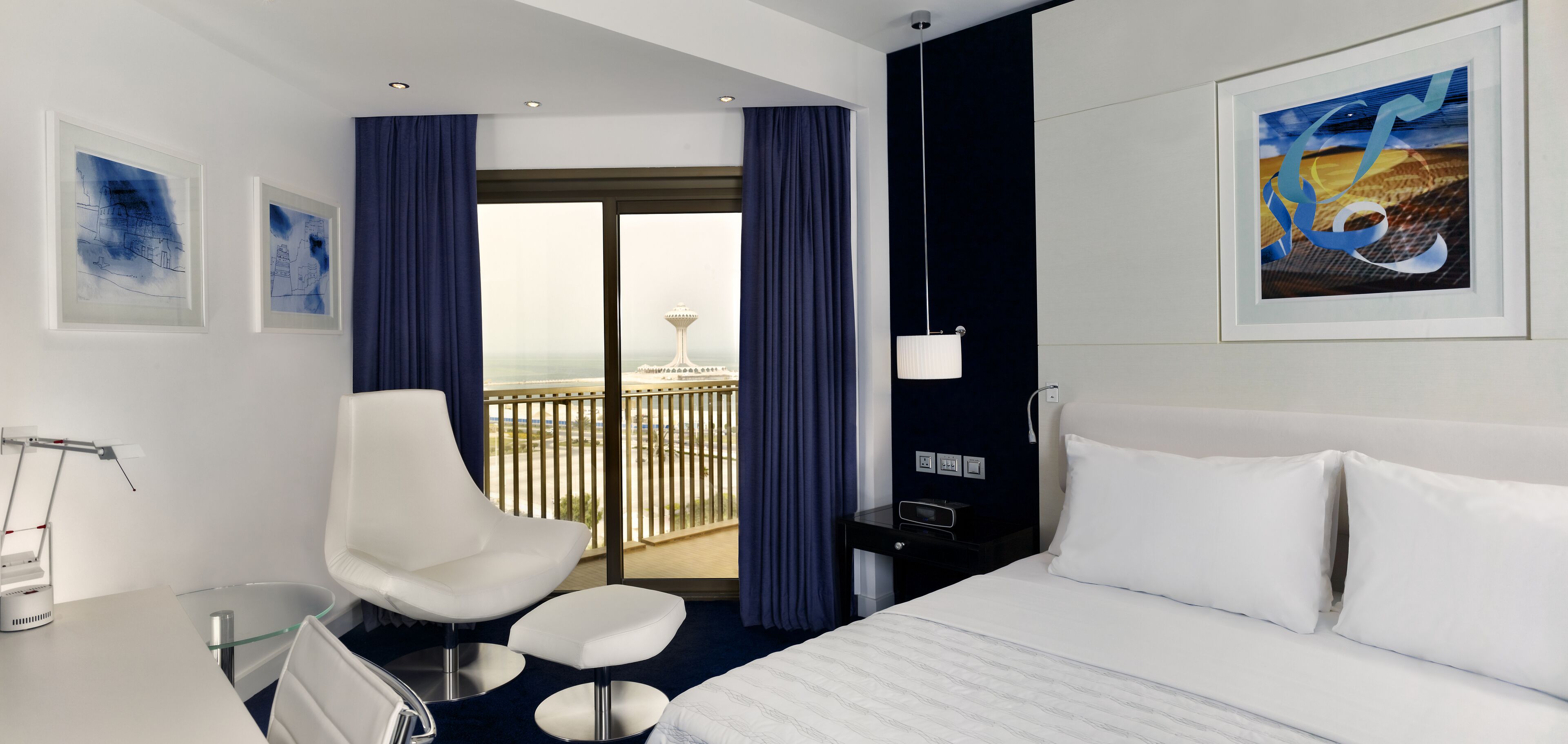 1 bedroom, minibar, in-room safe, desk