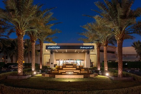 Le Meridien Dubai Hotel Conference Centre - Image 34