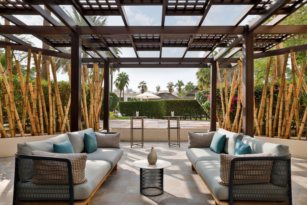 Le Meridien Dubai