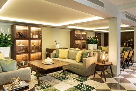 Le Meridien Dubai Hotel Conference Centre - Image 76
