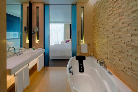 Le Meridien Dubai Hotel Conference Centre - Image 111