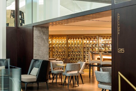 Le Meridien Dubai Hotel Conference Centre - Image 151