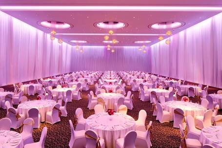 Le Meridien Dubai Hotel Conference Centre - Image 141