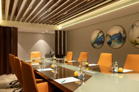 Le Meridien Dubai Hotel Conference Centre - Image 72