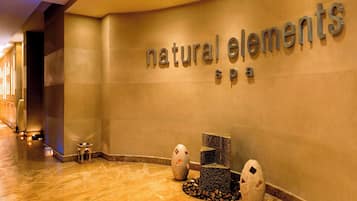 Couples treatment room(s), hot tub, steam room, body treatments
