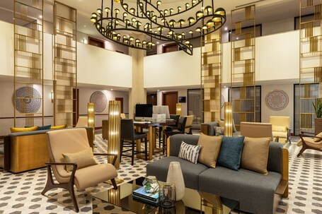 Le Meridien Dubai Hotel Conference Centre - Image 38