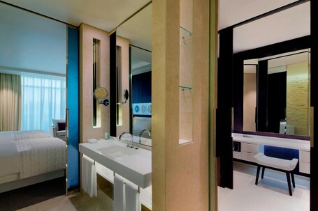 Le Meridien Dubai Hotel Conference Centre - Image 146