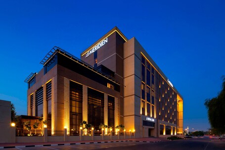 Le Meridien Dubai Hotel Conference Centre - Image 20