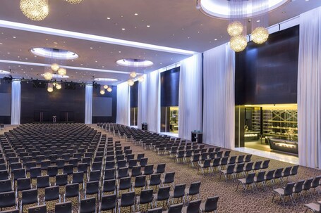 Le Meridien Dubai Hotel Conference Centre - Image 168