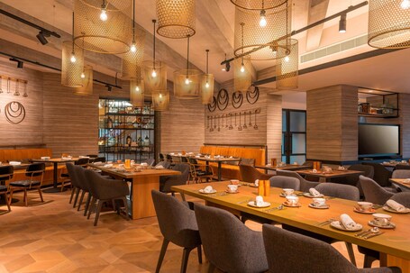 Le Meridien Dubai Hotel Conference Centre - Image 118