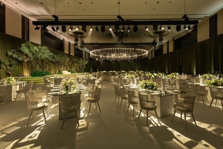 Le Meridien Dubai Hotel Conference Centre - Image 142
